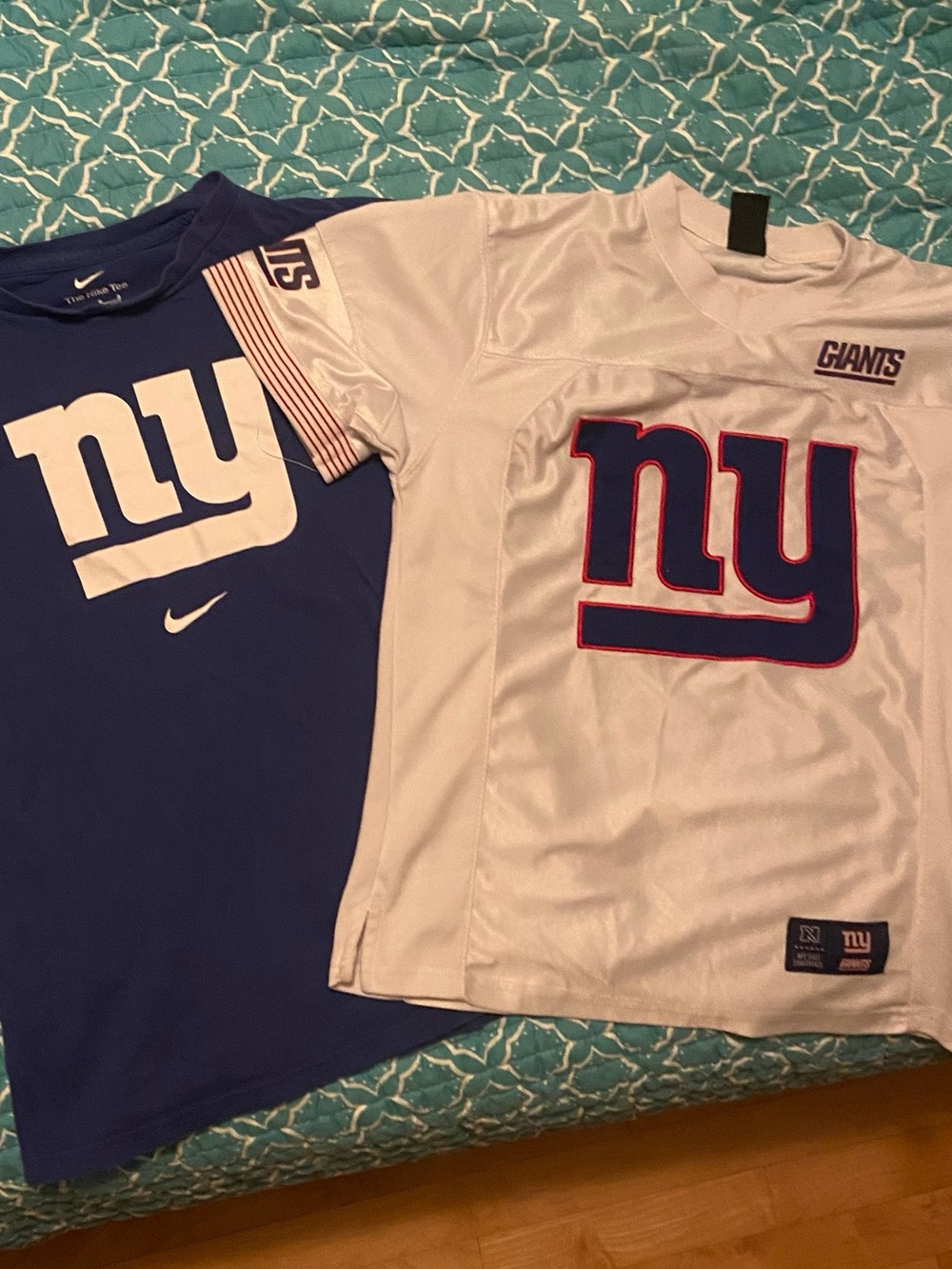 New York Giants Youth Fan Bundle |Nike Tee + NFL Team Apparel Jersey| Size 12-14